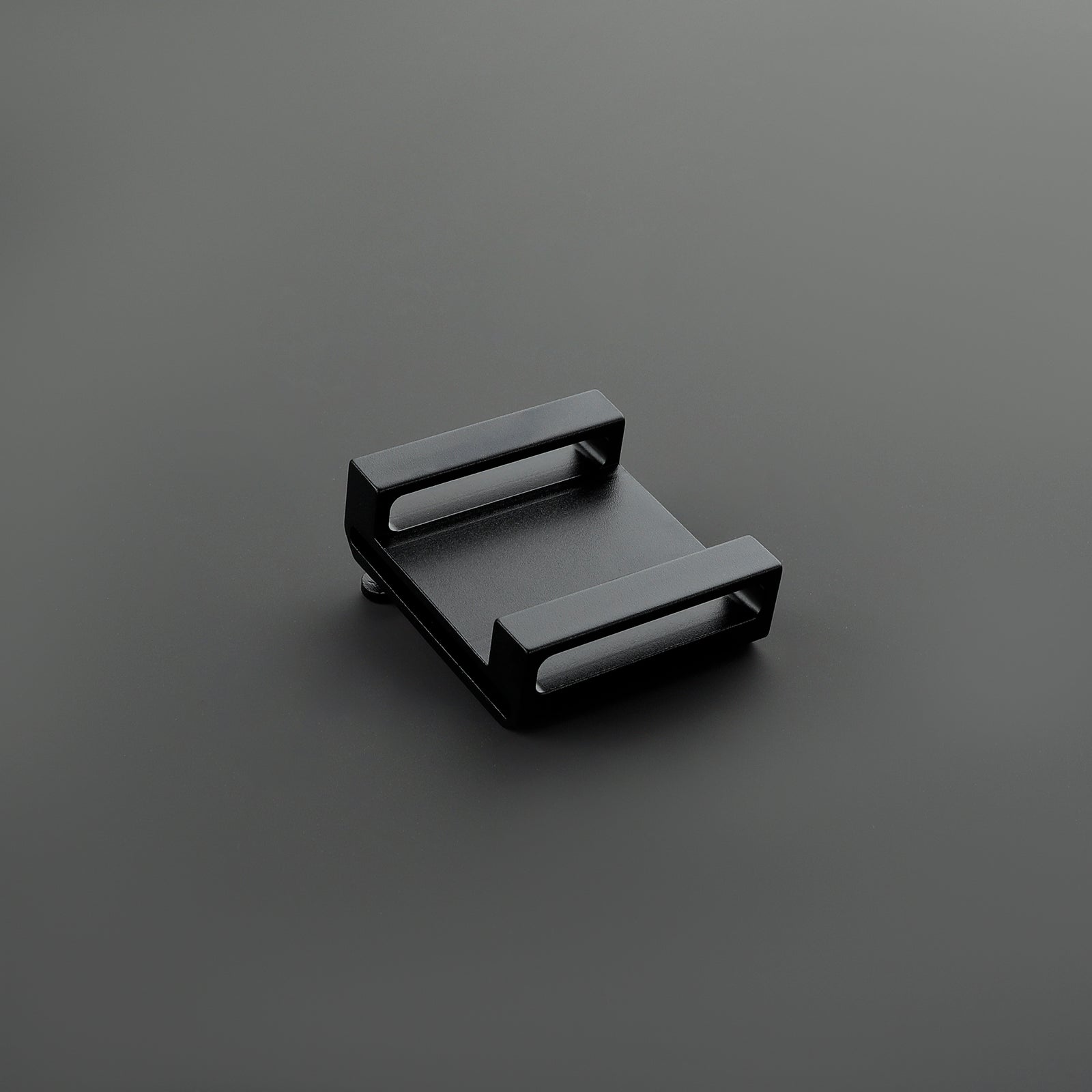 Belt Clip & Adapter – view 18