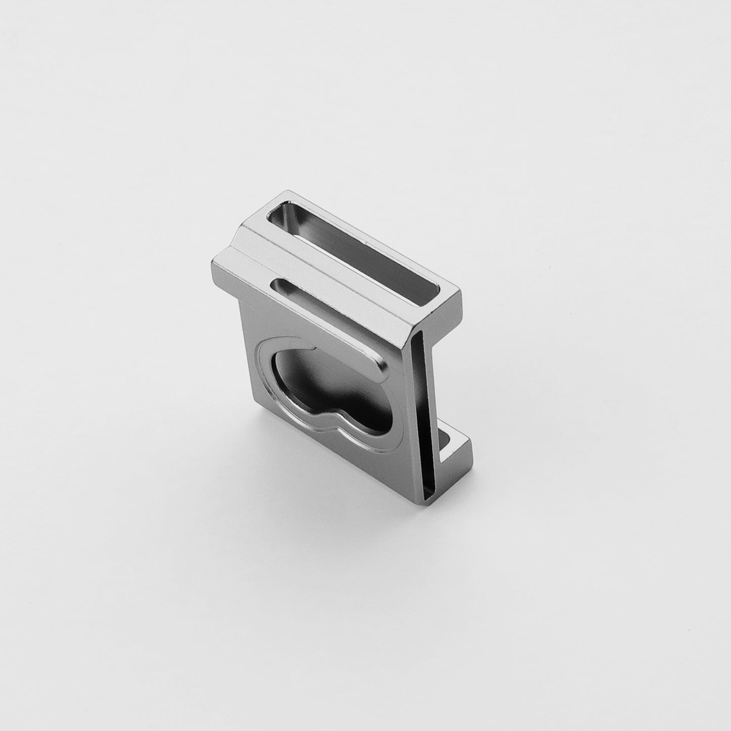 Belt Clip & Adapter – view 29