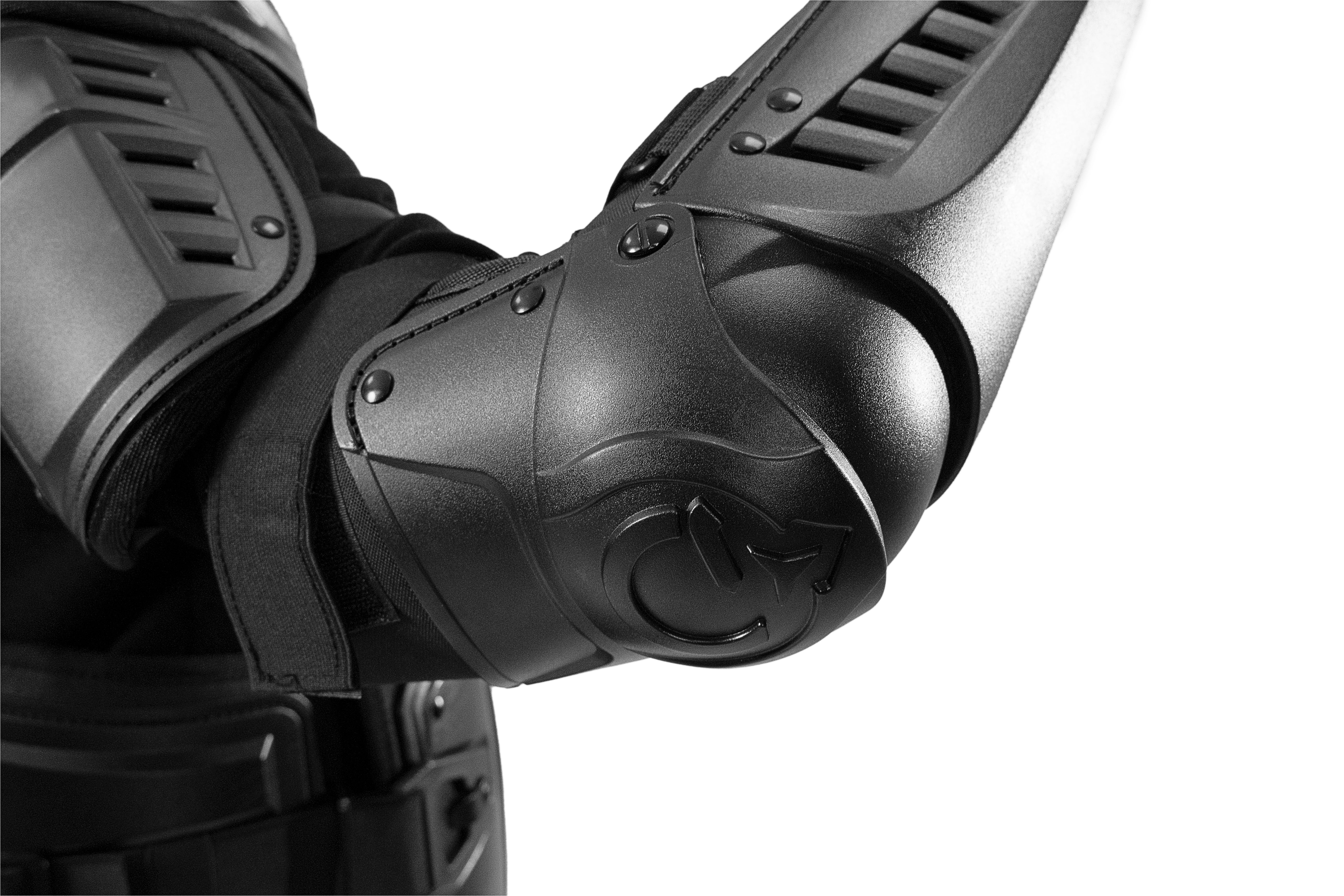 Saber Duel Armour Set – view 3