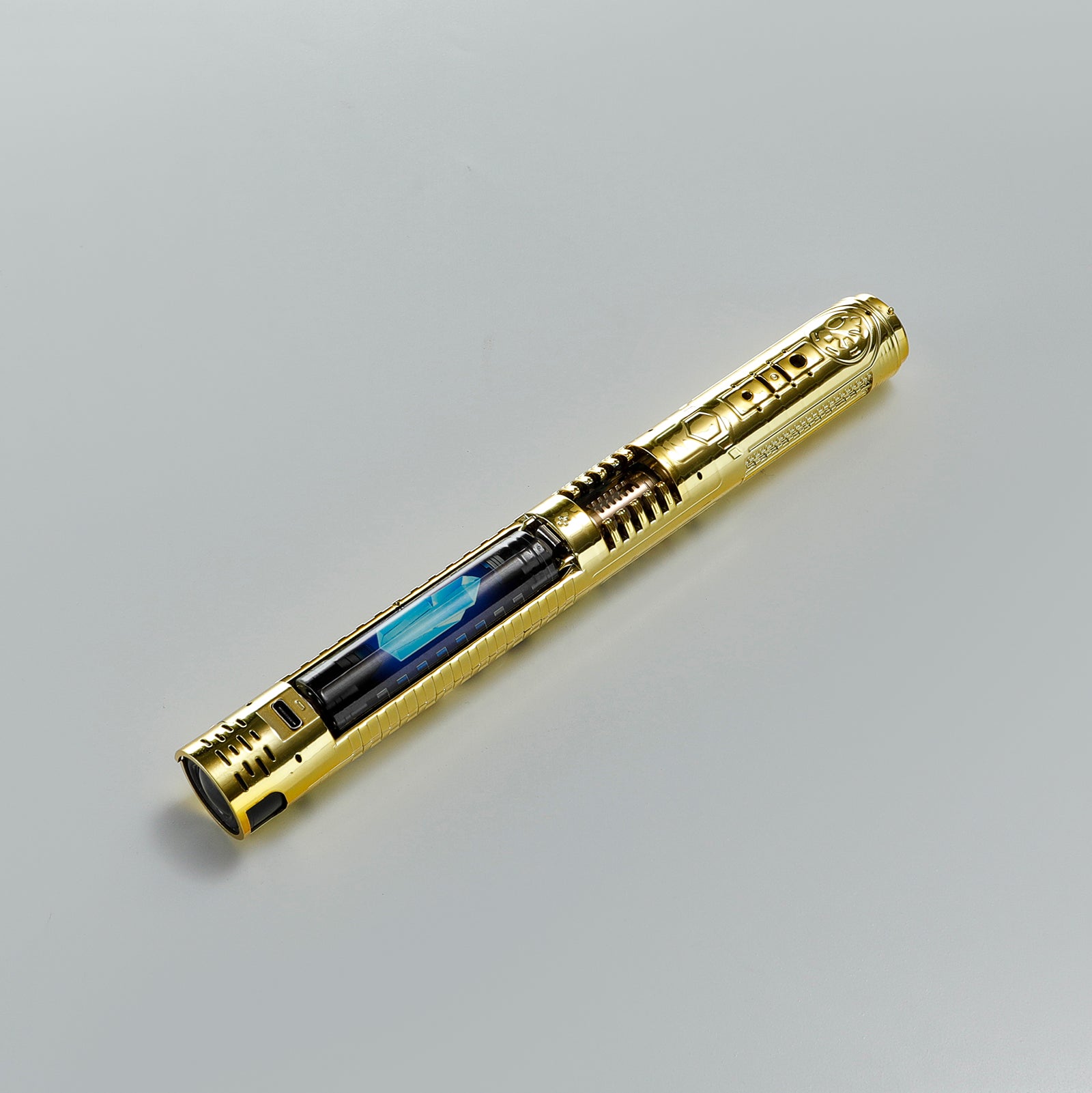 Spinning Crystal Chamber Core – Parsec Sabers
