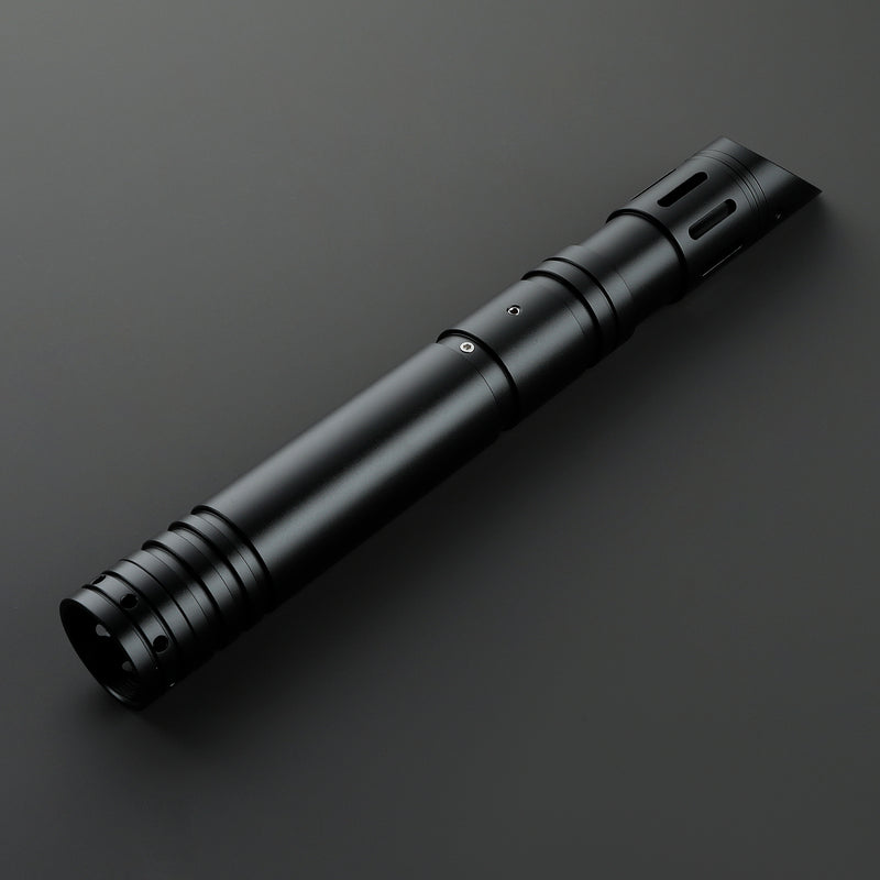 The Talon lightsaber – view 3