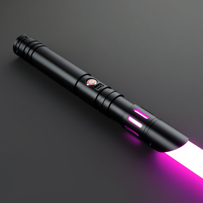 The Talon lightsaber – view 4