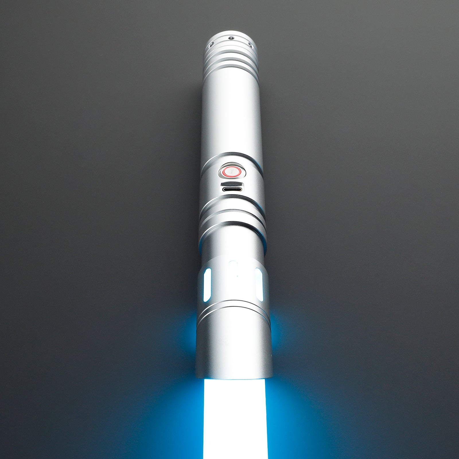 The Talon lightsaber – view 18