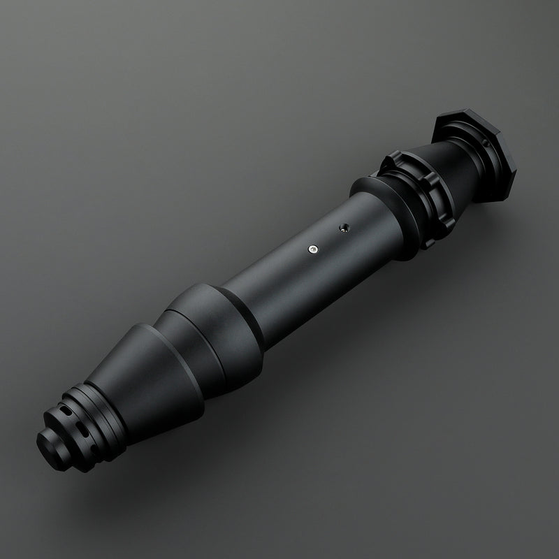The Squall lightsaber – view 3