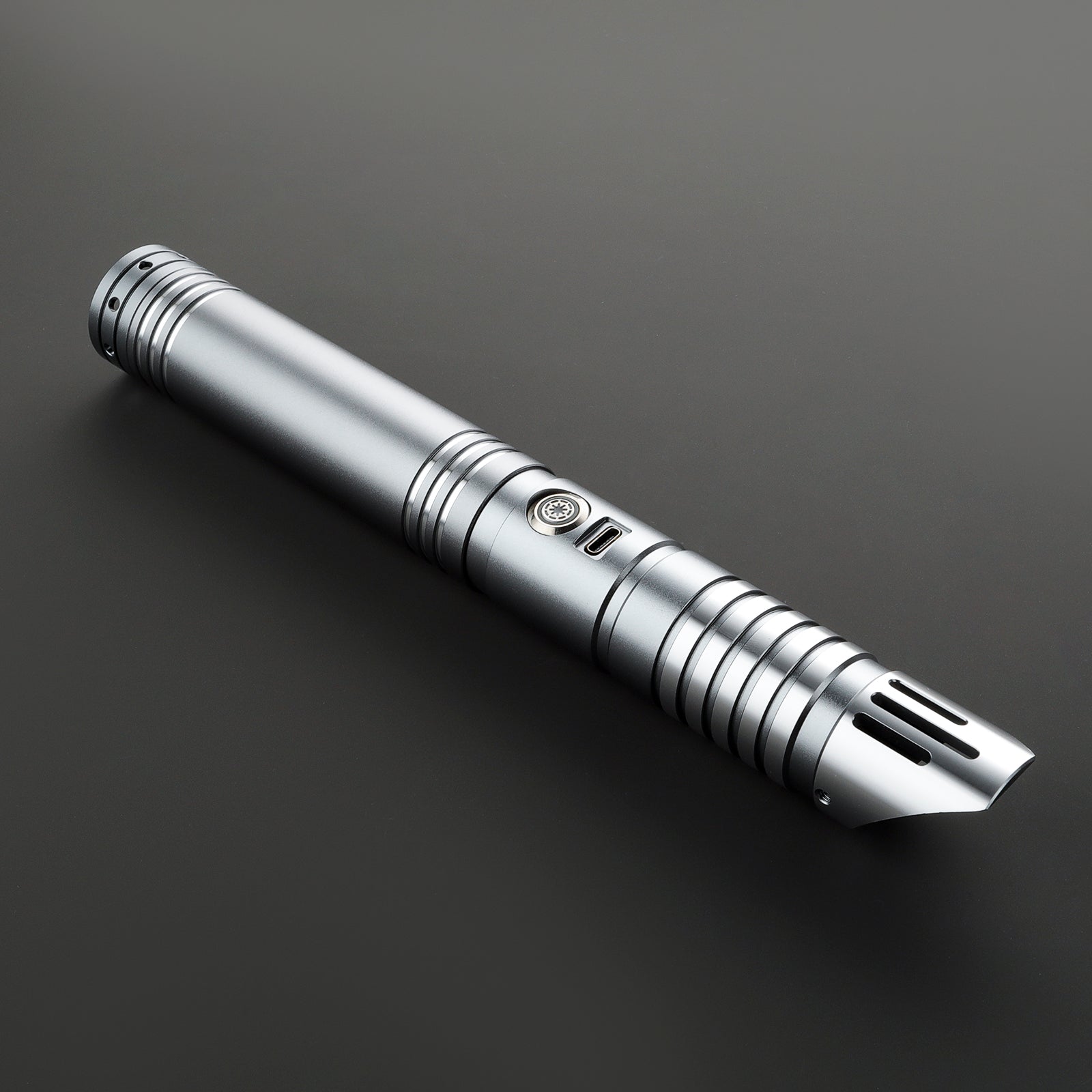 The Pike lightsaber – view 14