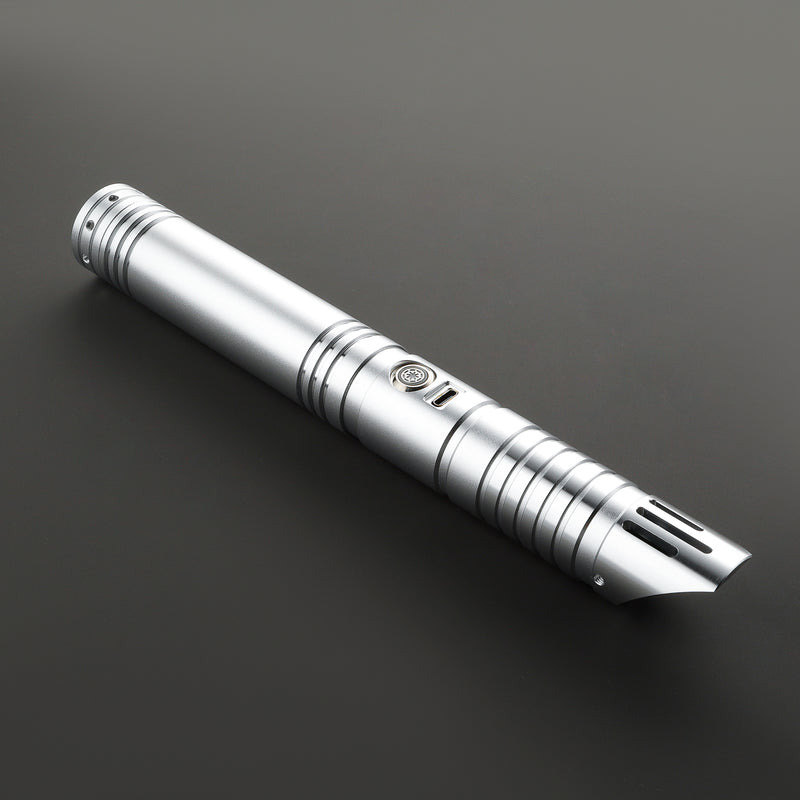 The Pike lightsaber – view 17