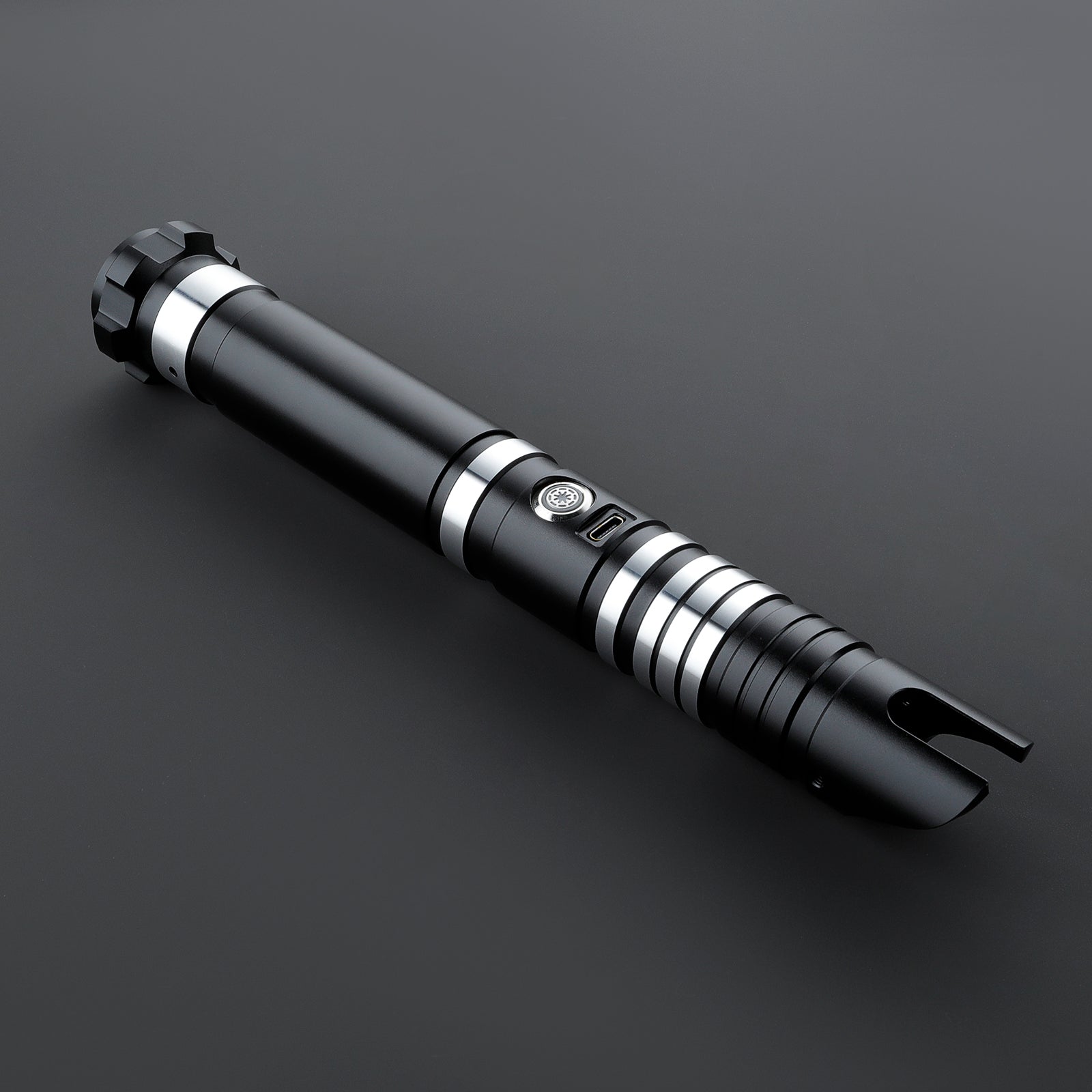 The Drake lightsaber – view 3