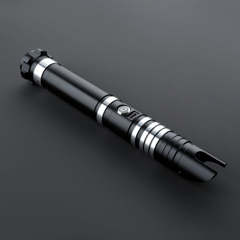 The Drake lightsaber – view 3