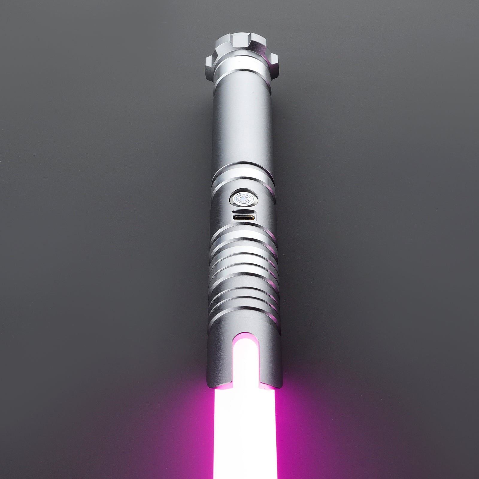 The Drake lightsaber – view 14