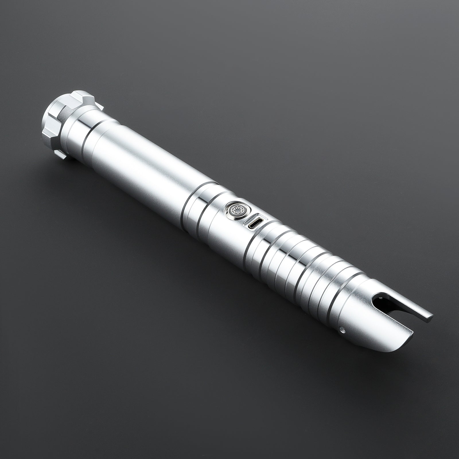The Drake lightsaber – view 15