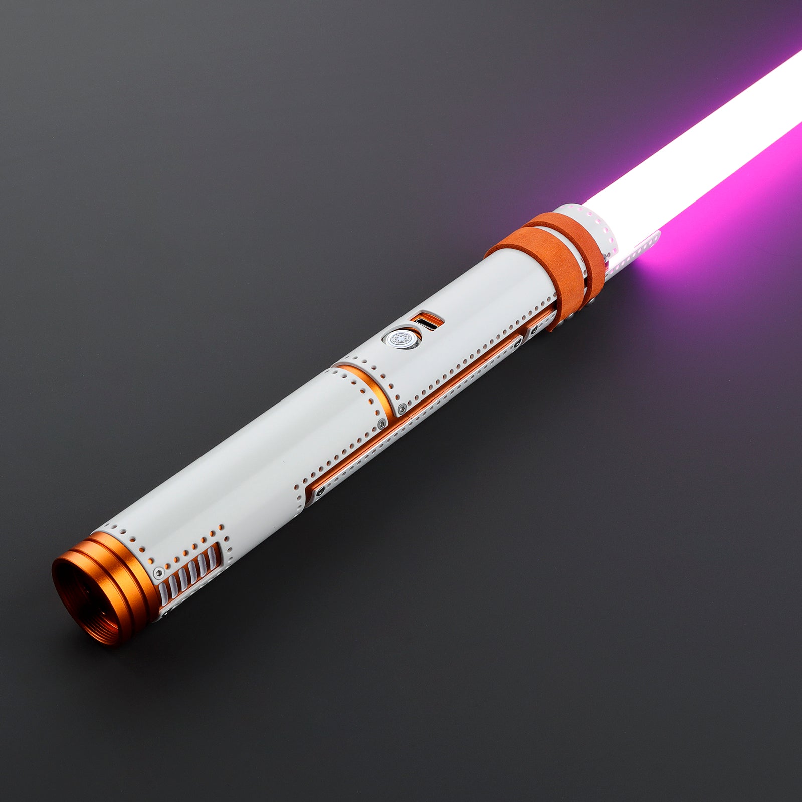 The Saber Smith lightsaber – view 12