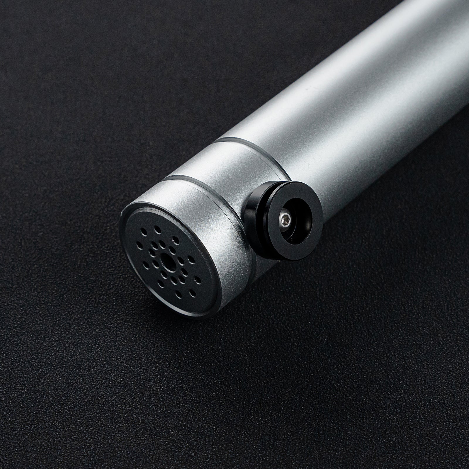The Fathom lightsaber – view 4