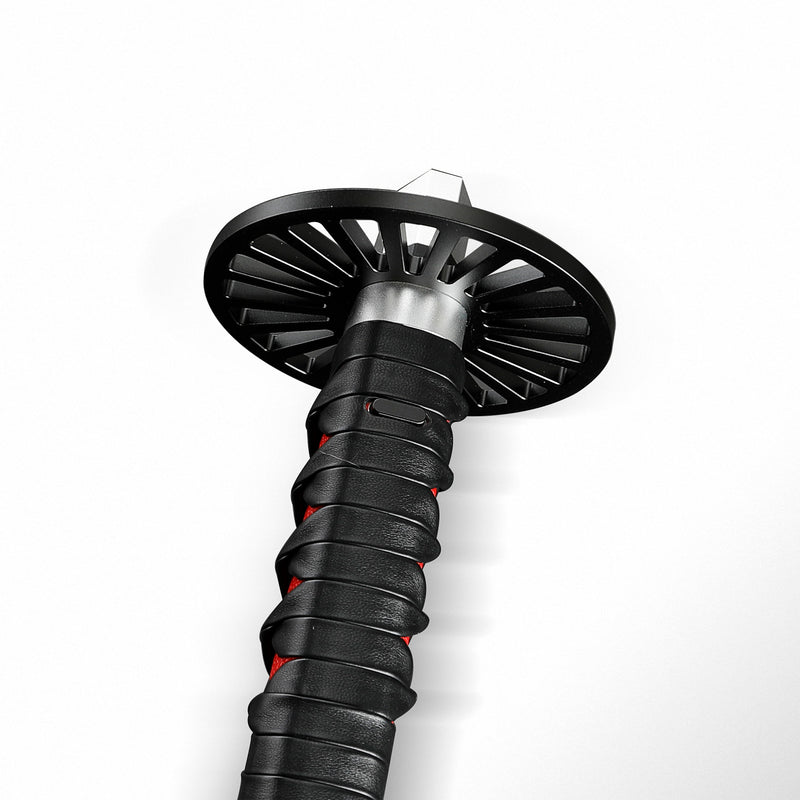 The Hashira lightsaber – view 4