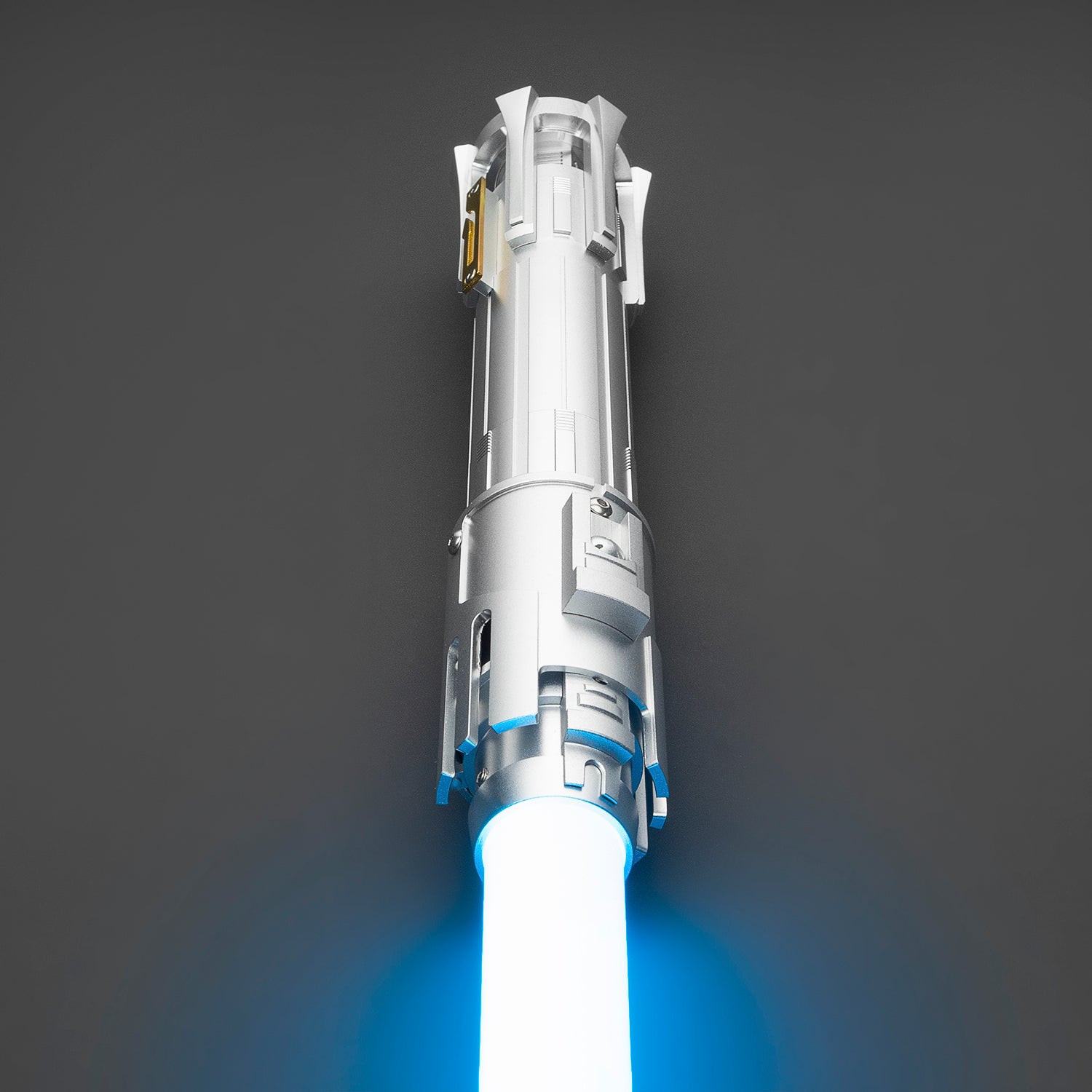 The Solo lightsaber – view 2