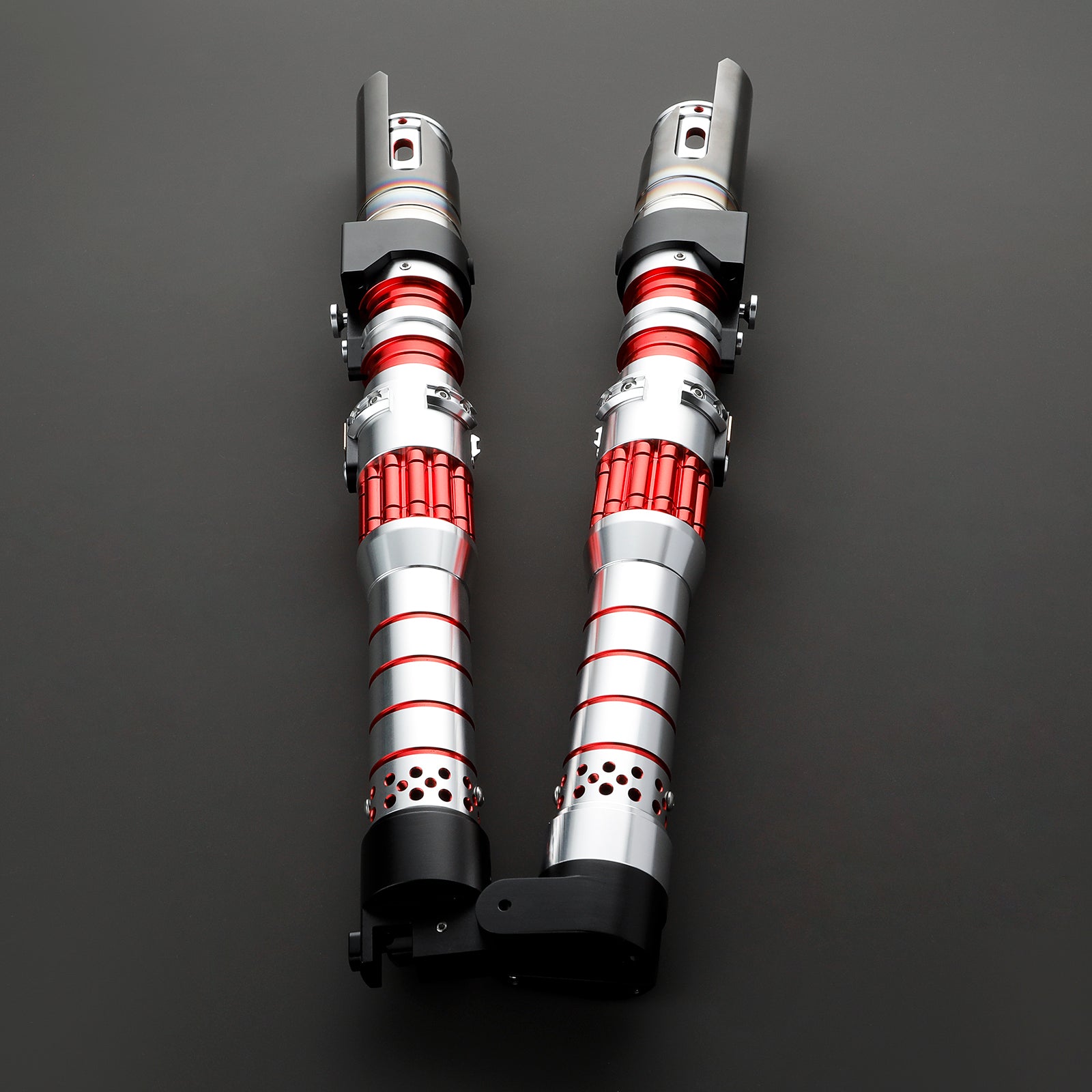 The Dark Scavenger lightsaber – view 5