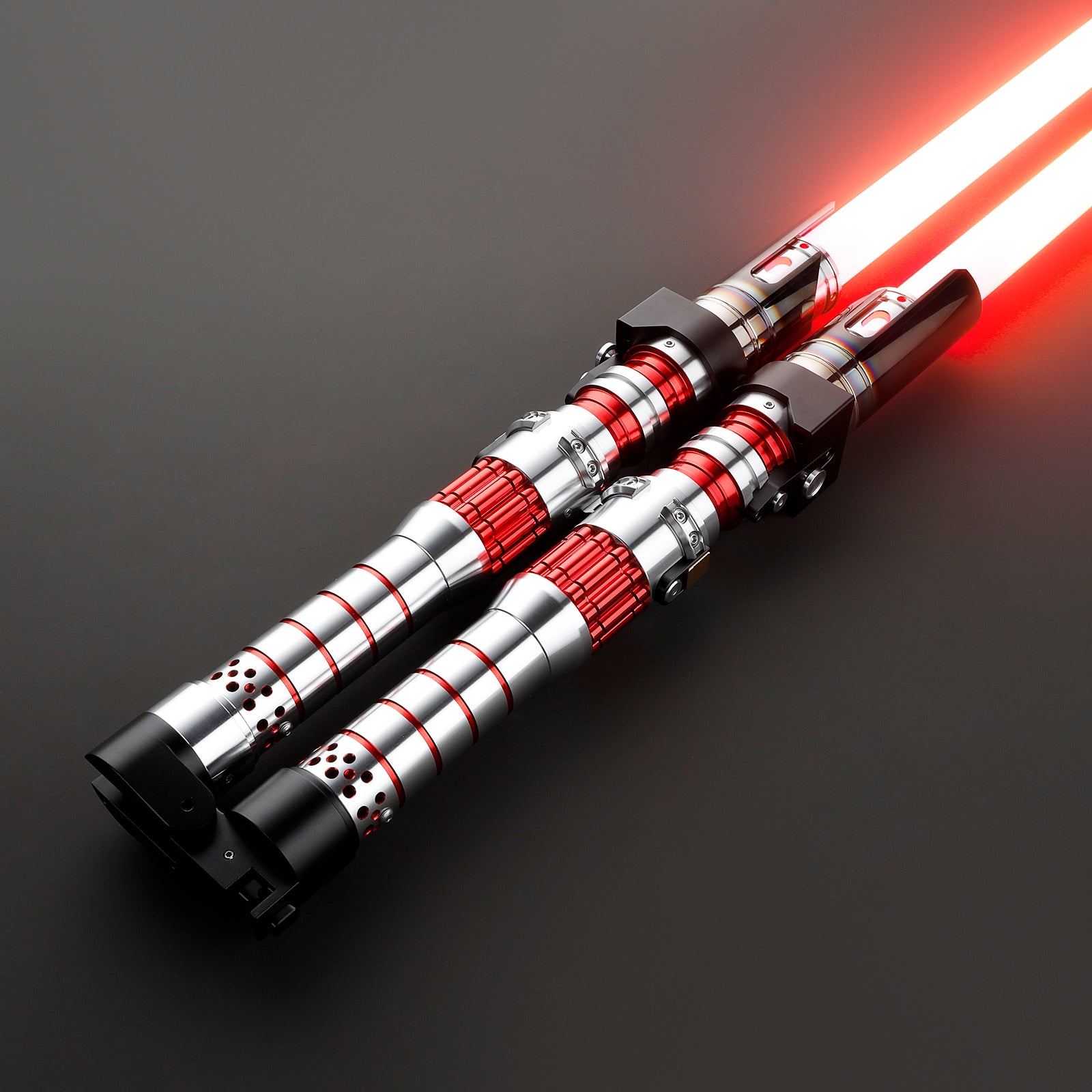 The Dark Scavenger lightsaber – view 7