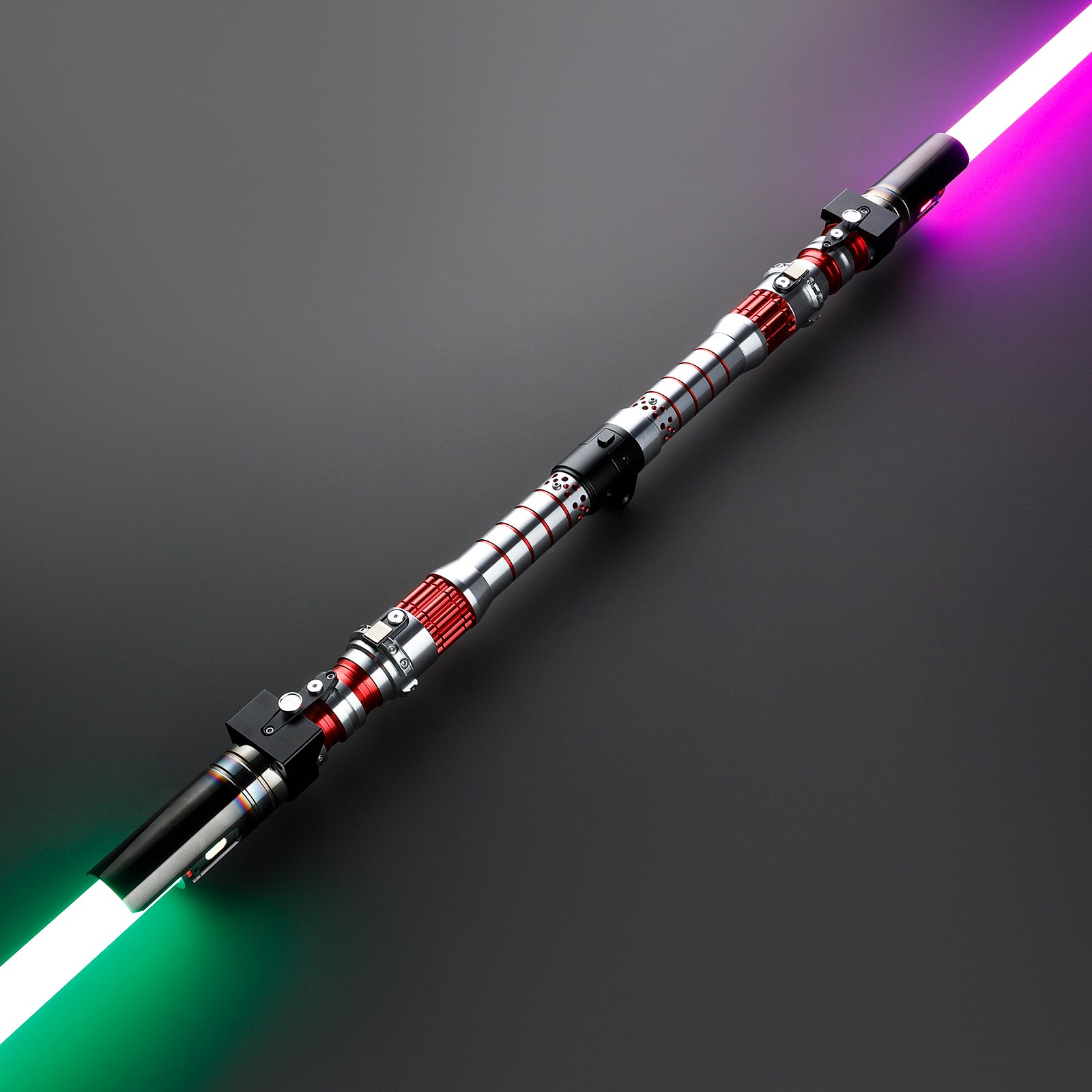 The Dark Scavenger lightsaber – view 13