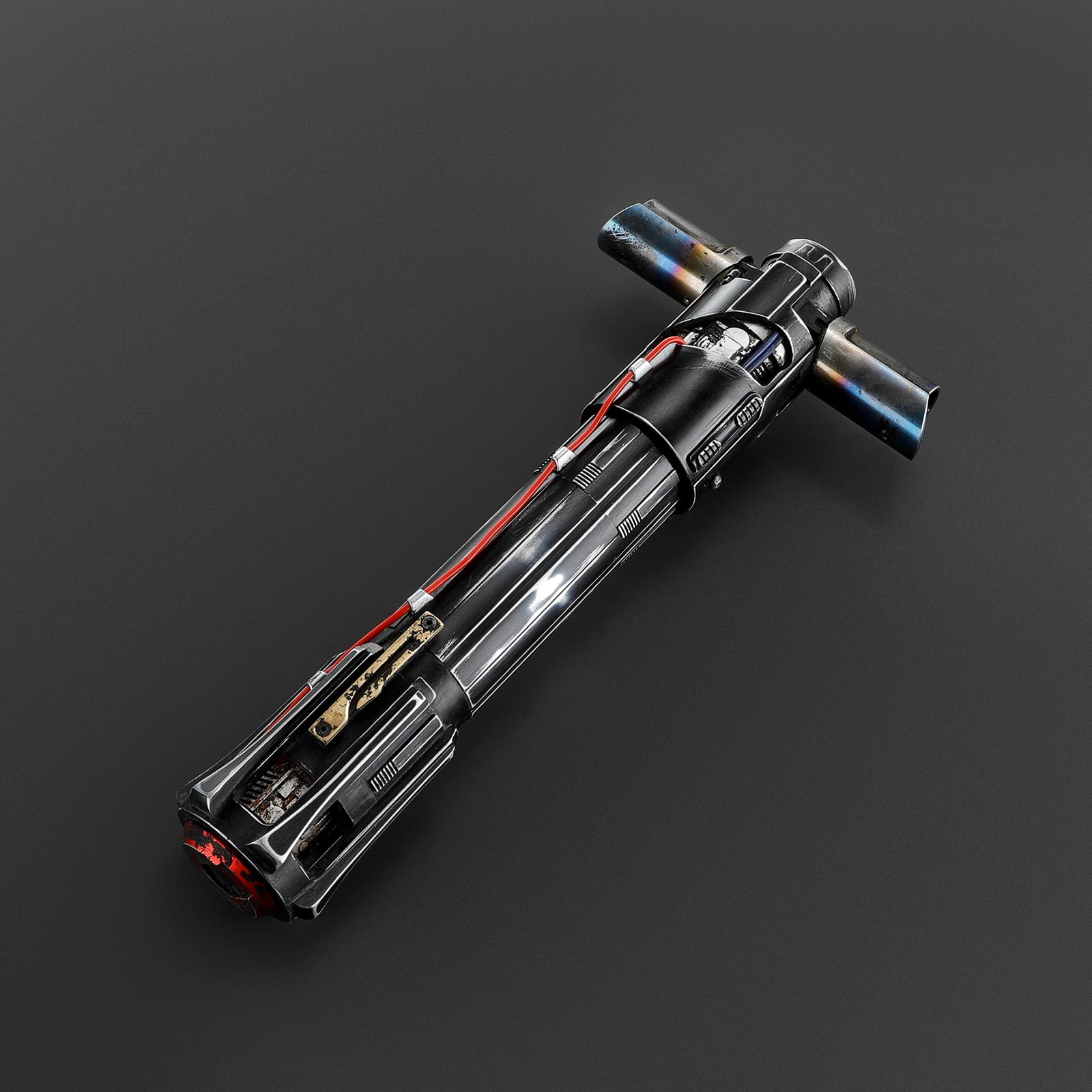 The Tempest lightsaber – view 2