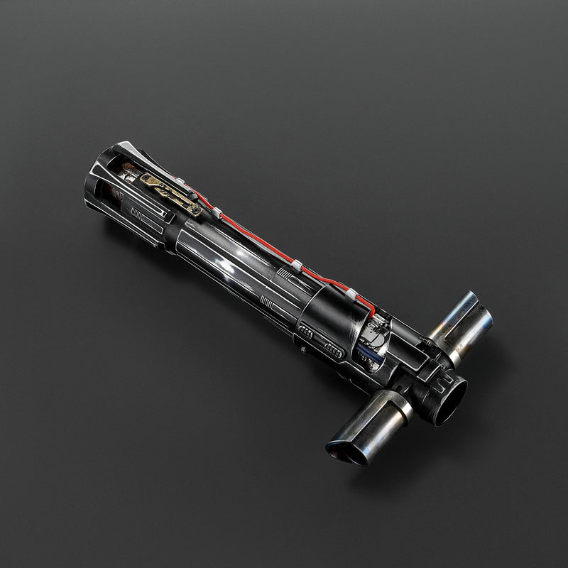 The Tempest lightsaber – view 9