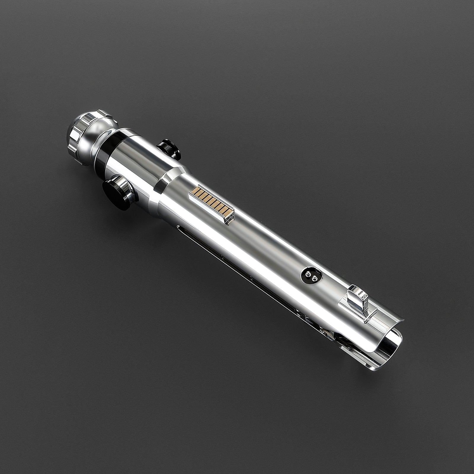 The Soka Large lightsaber – view 4