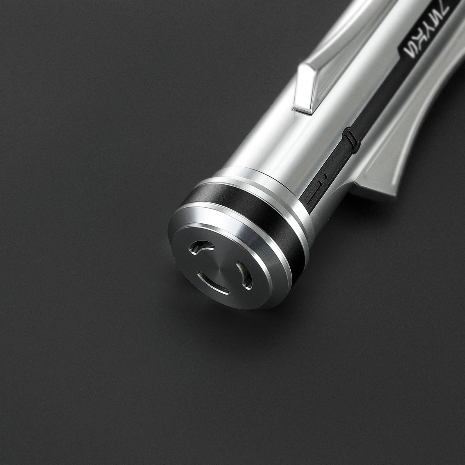 The Light lightsaber – view 7