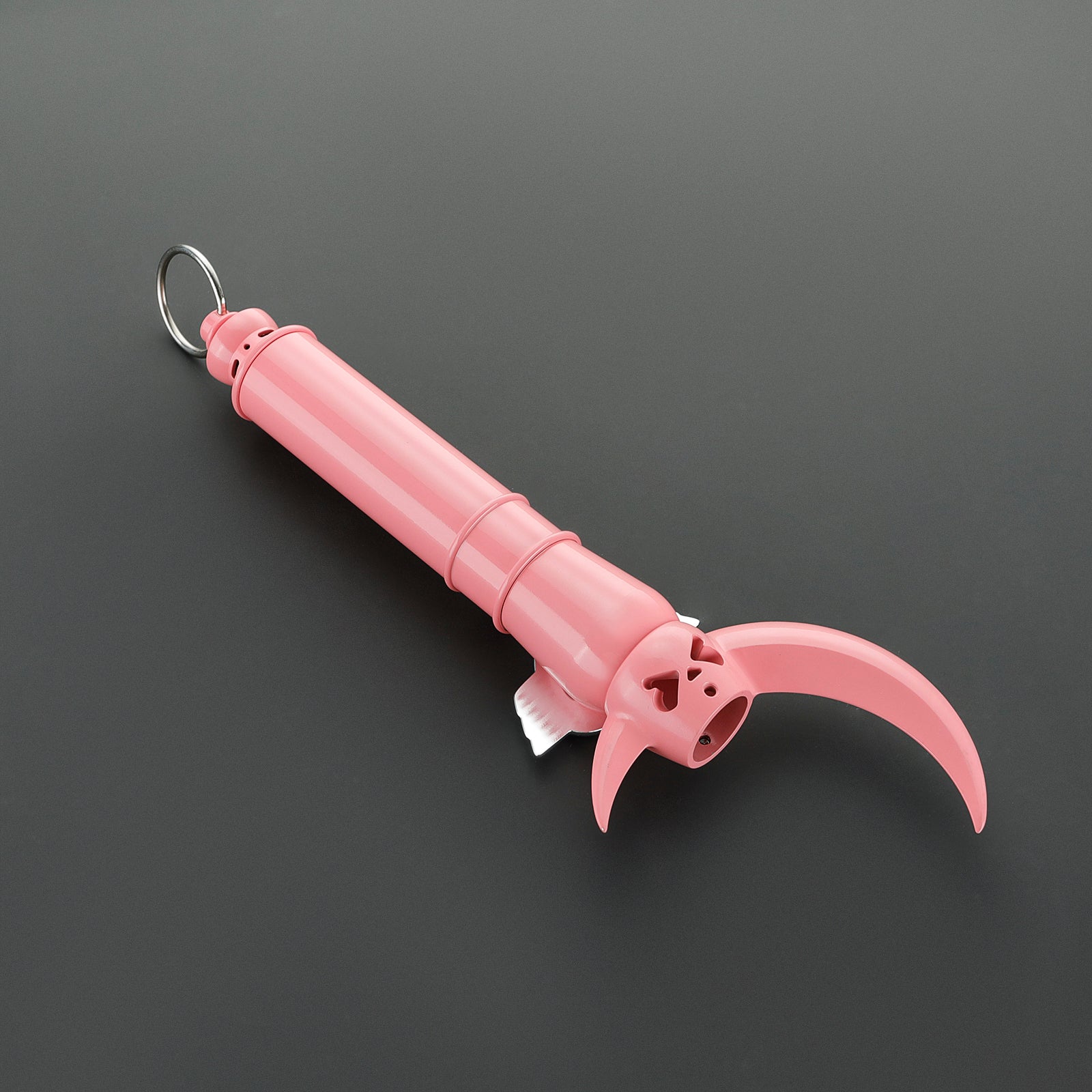 The Crescent lightsaber – view 7