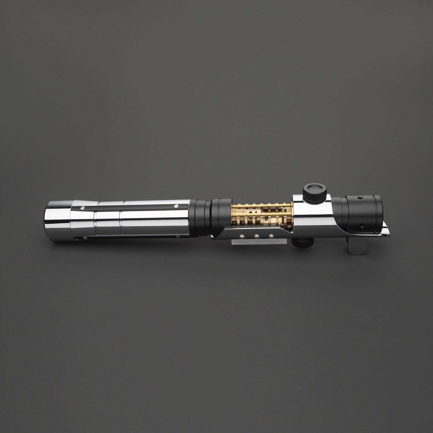 The Unleashed (With Crystal Chamber) Xeno RGB & Xeno Pixel Parsec Lightsaber
