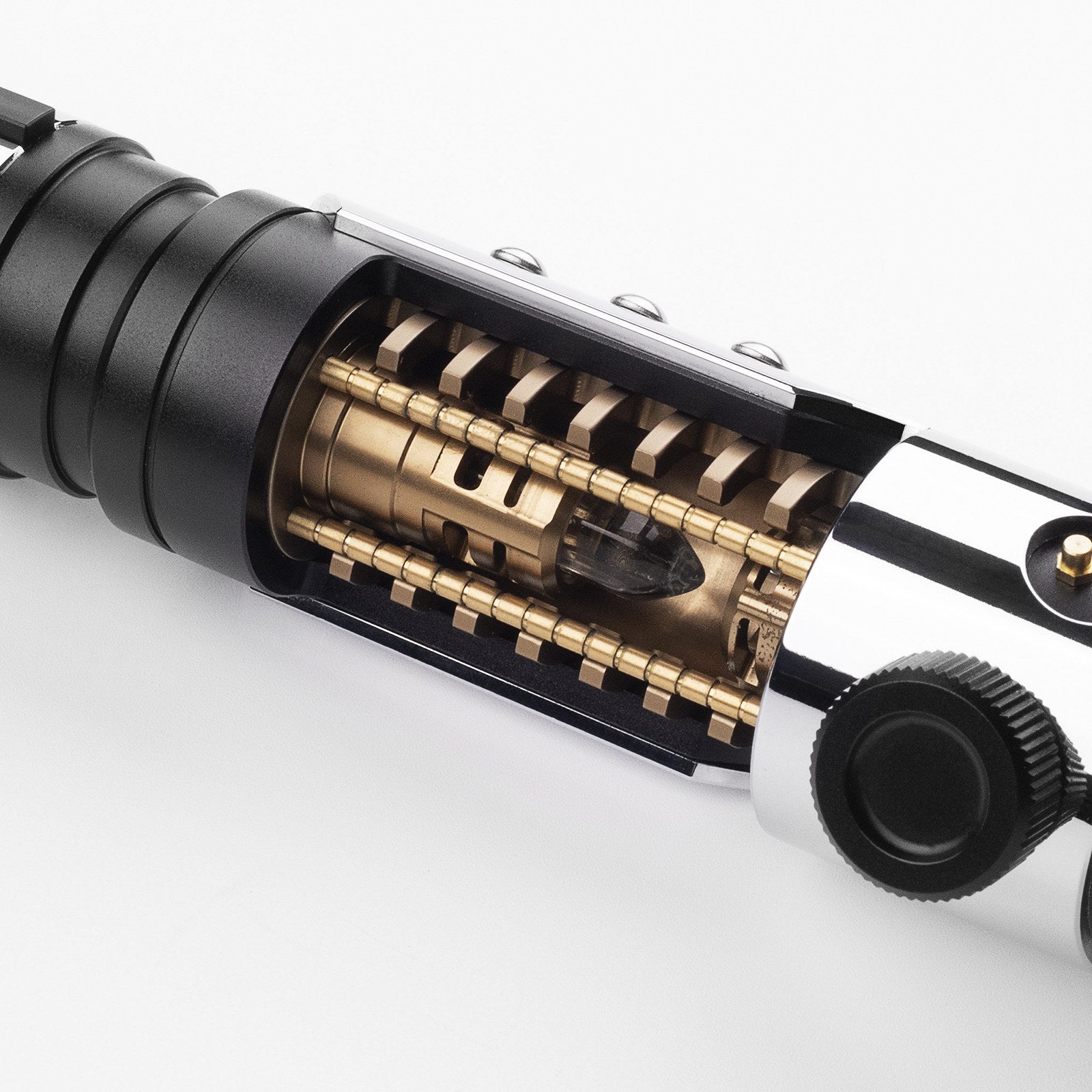 The Unleashed (With Crystal Chamber) Xeno RGB & Xeno Pixel Parsec Lightsaber