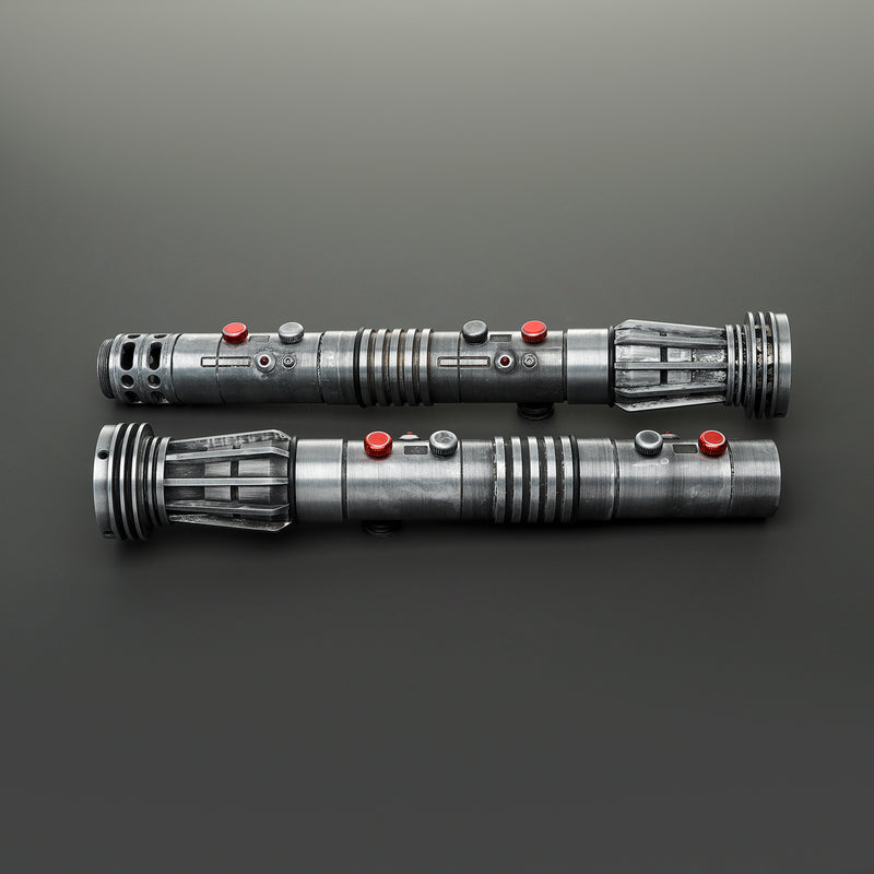 The Crime Lord II Weathered lightsaber – view 2