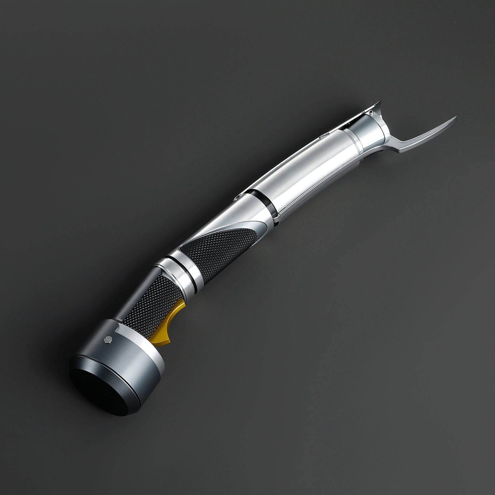 The Serenno lightsaber – view 4