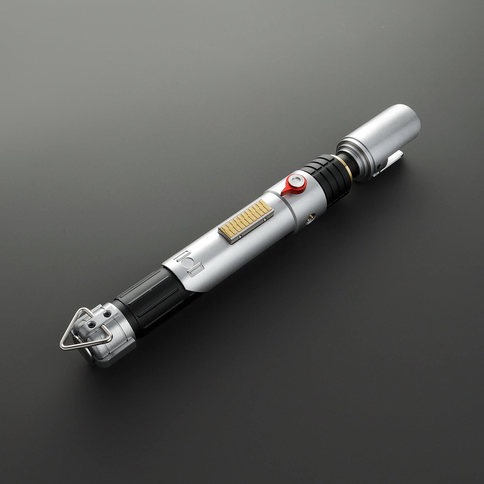 The Weathered Artist lightsaber – view 2