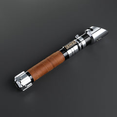The Unleashed II lightsaber – view 3