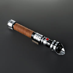 The Unleashed II lightsaber – view 9