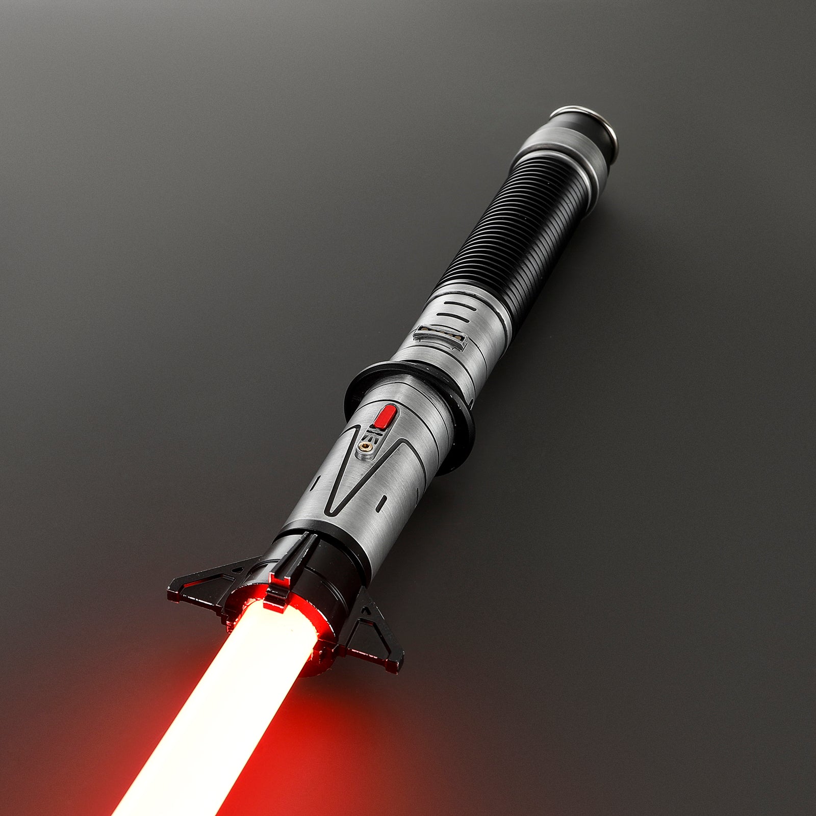 The Weathered Skoll lightsaber – view 9