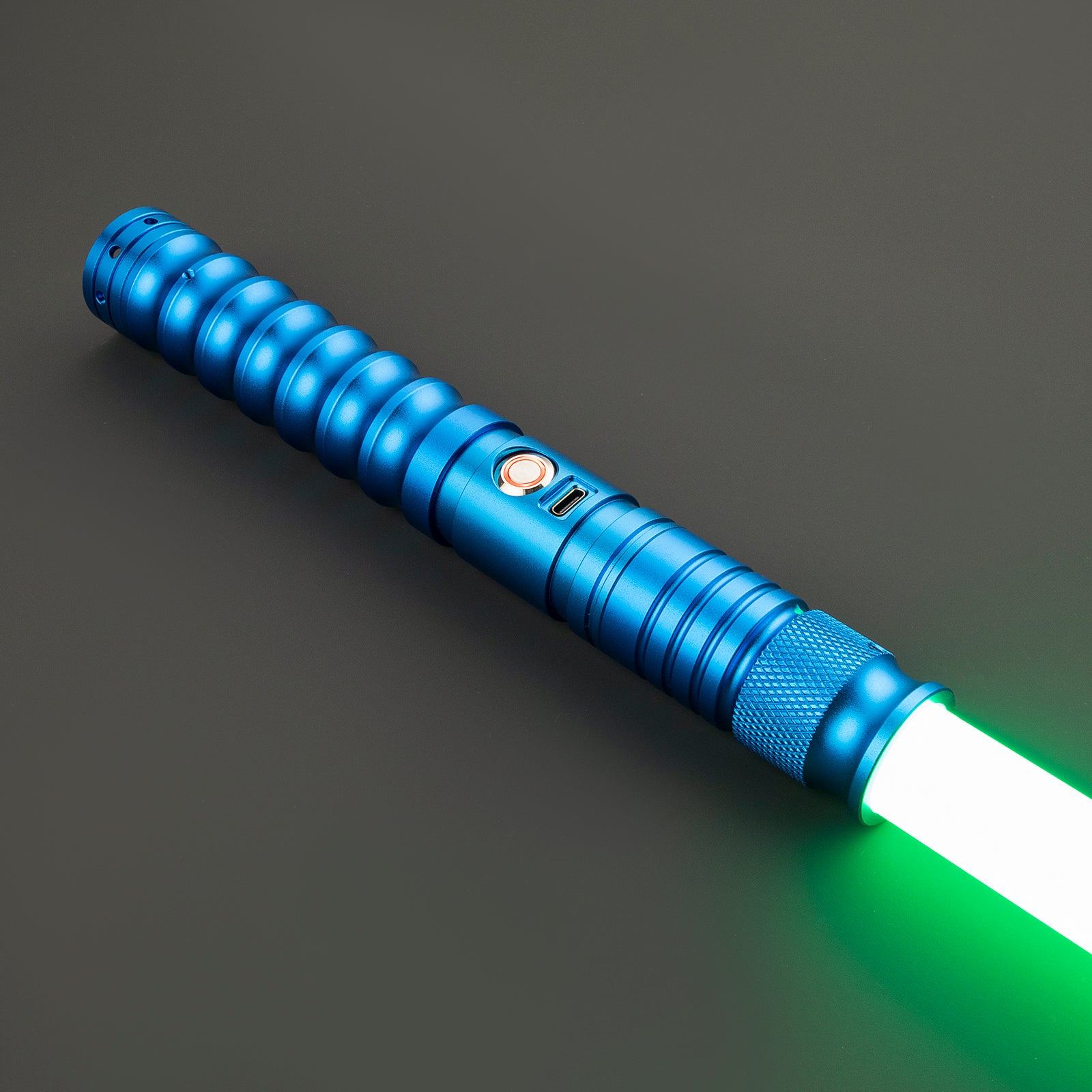 The Echo lightsaber – view 12