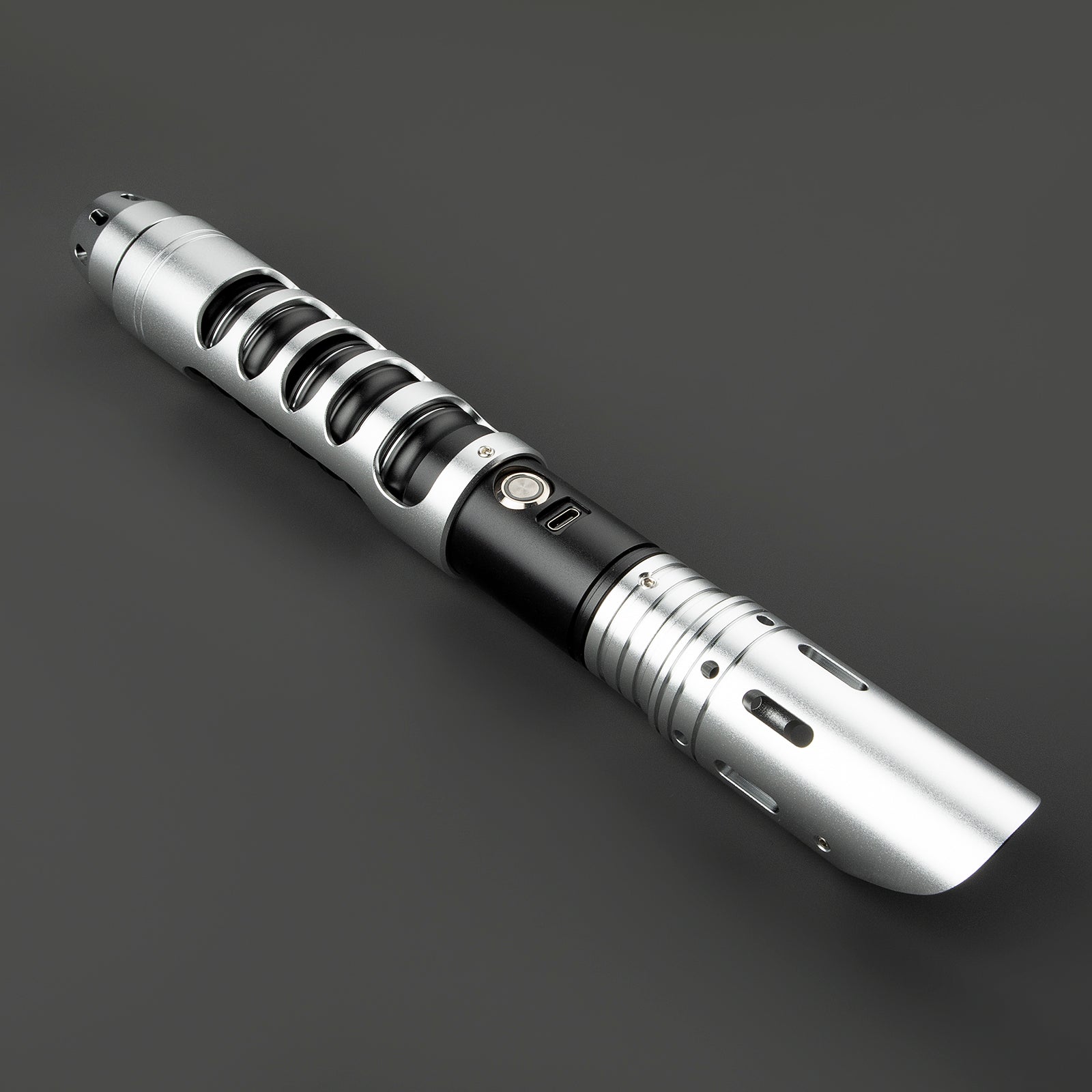 The Indigo lightsaber – view 7