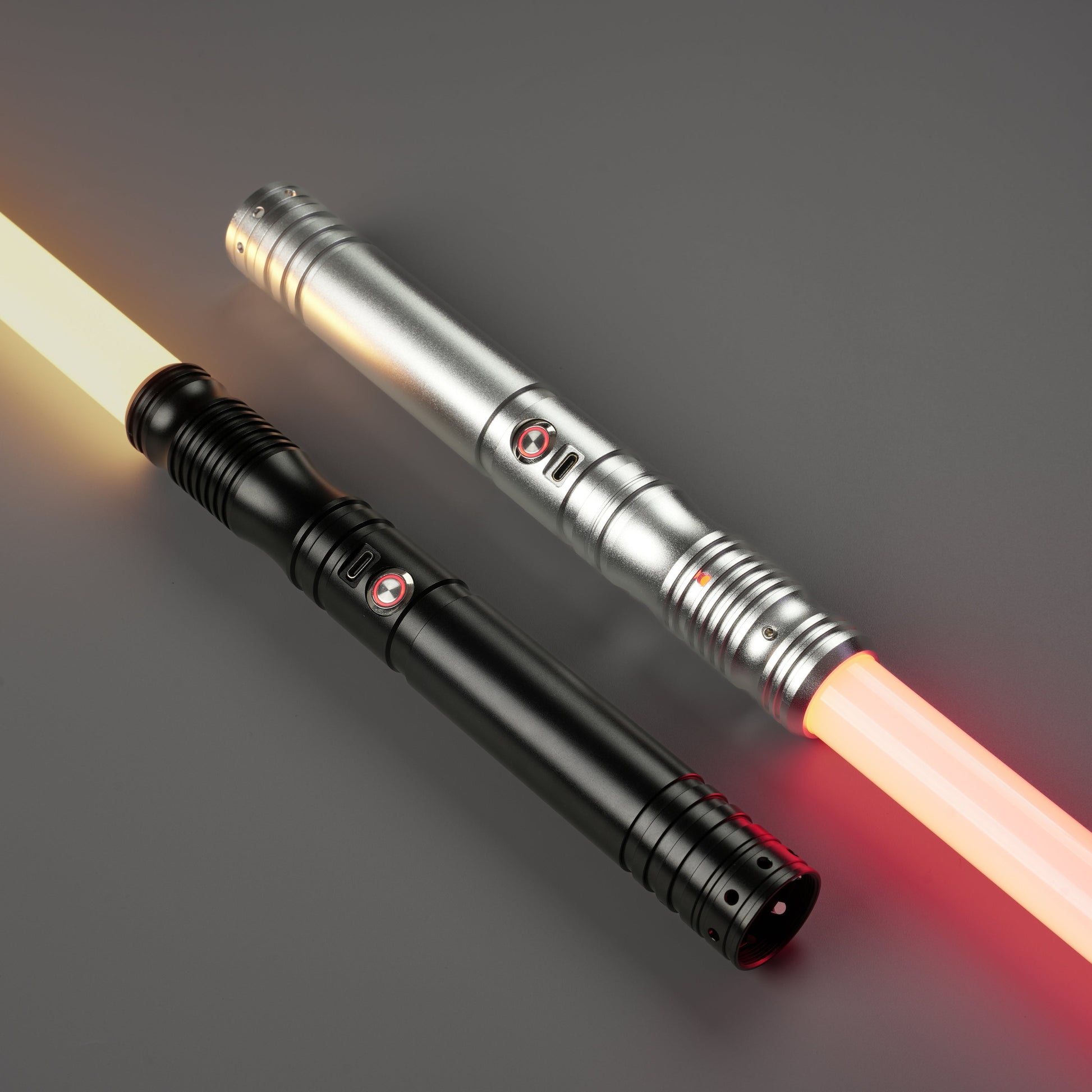 The Fives lightsaber – view 28