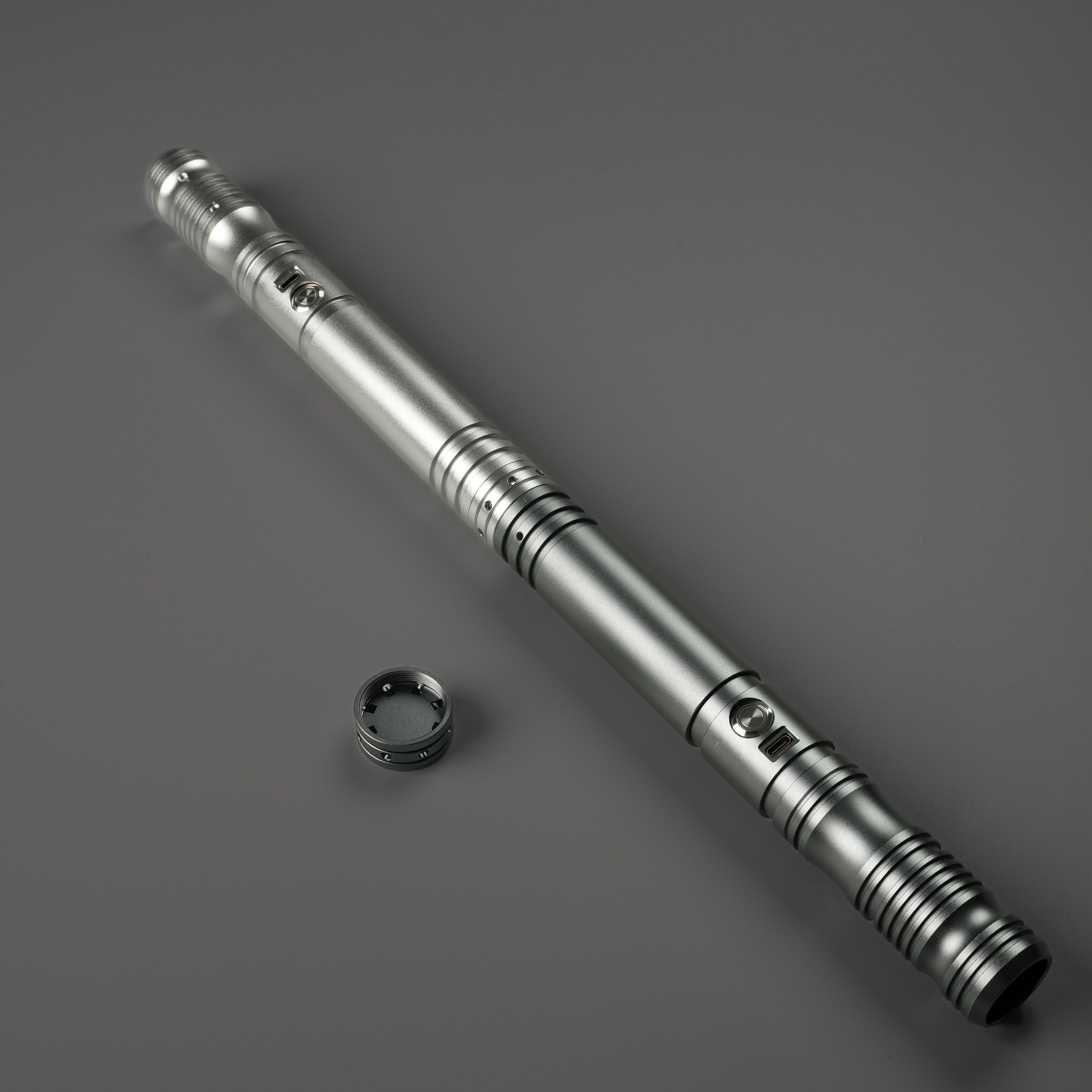 The Fives lightsaber – view 32