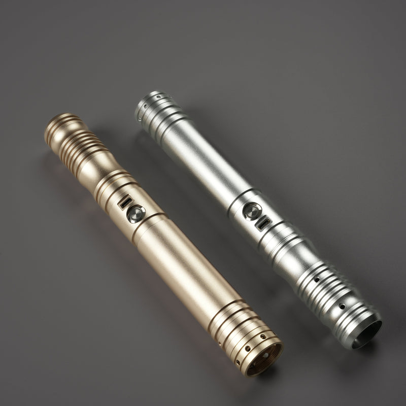 The Fives lightsaber – view 36