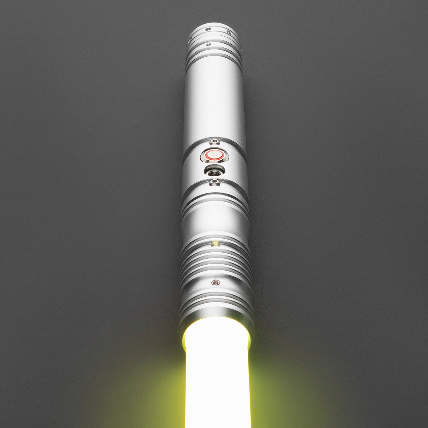 The Fives lightsaber – view 22