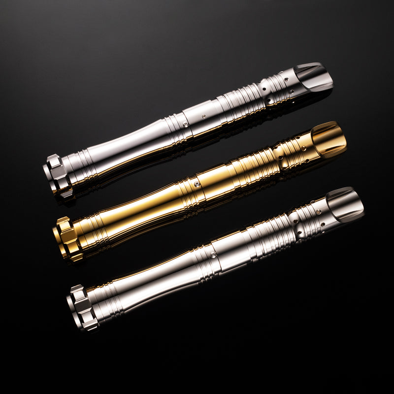 The Cinder lightsaber – view 7