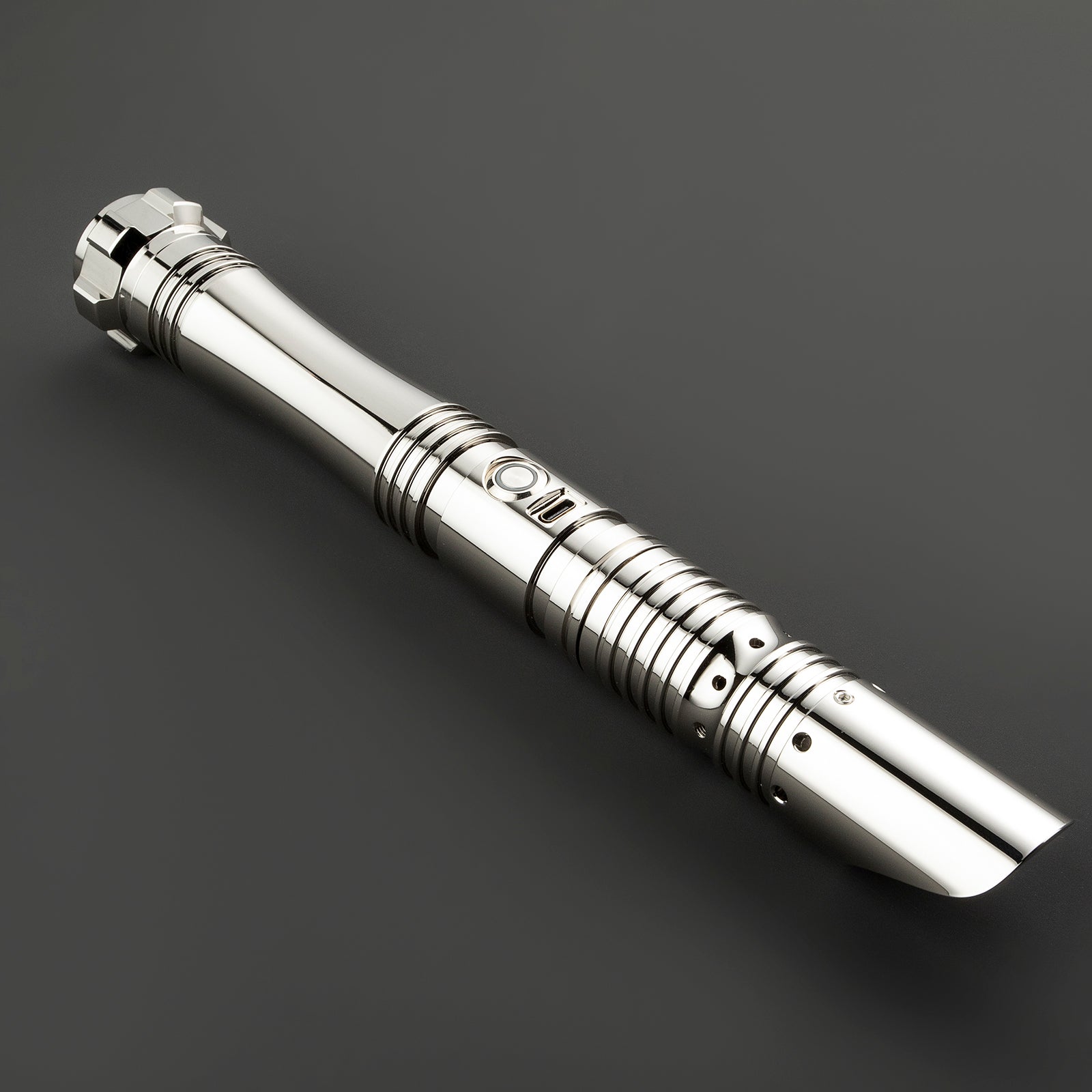The Cinder lightsaber – view 25