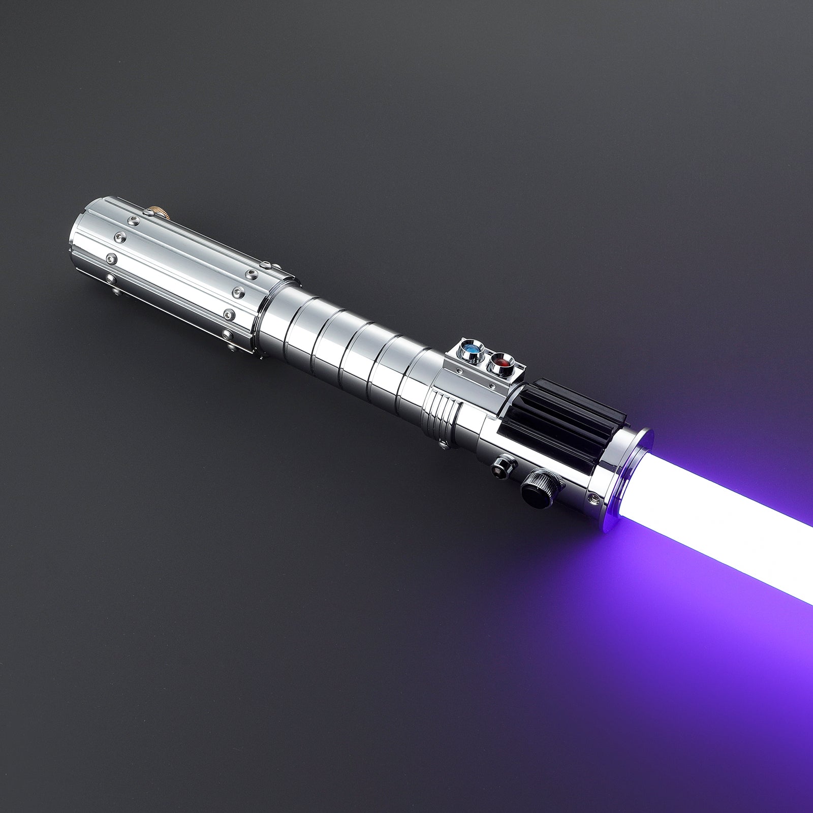 The Jade lightsaber – view 10