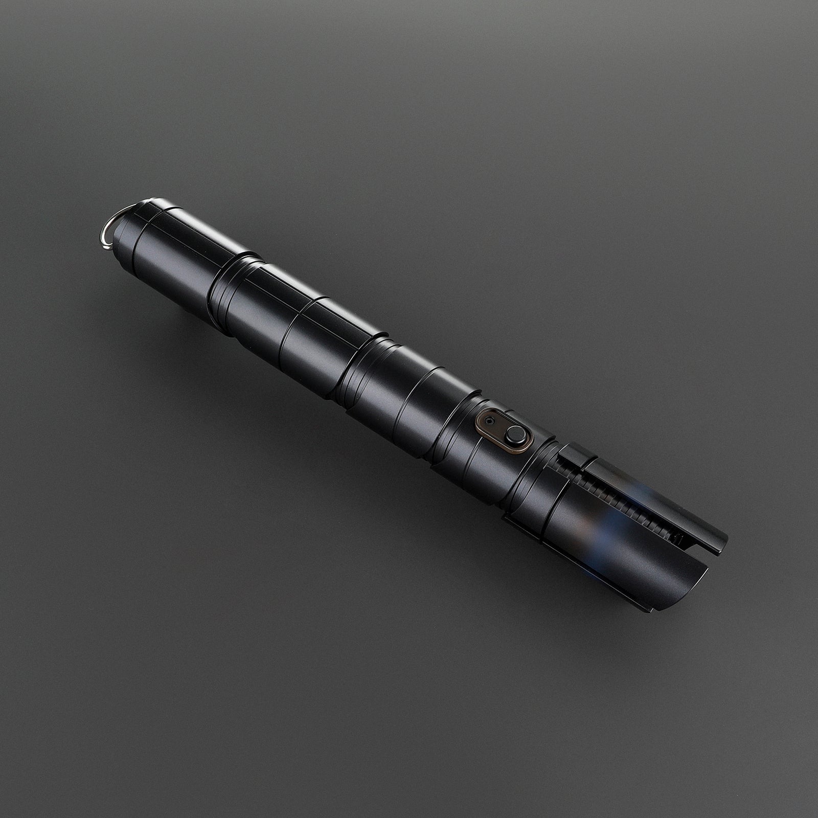 The Qimir Xeno-Pixel lightsaber – view 5