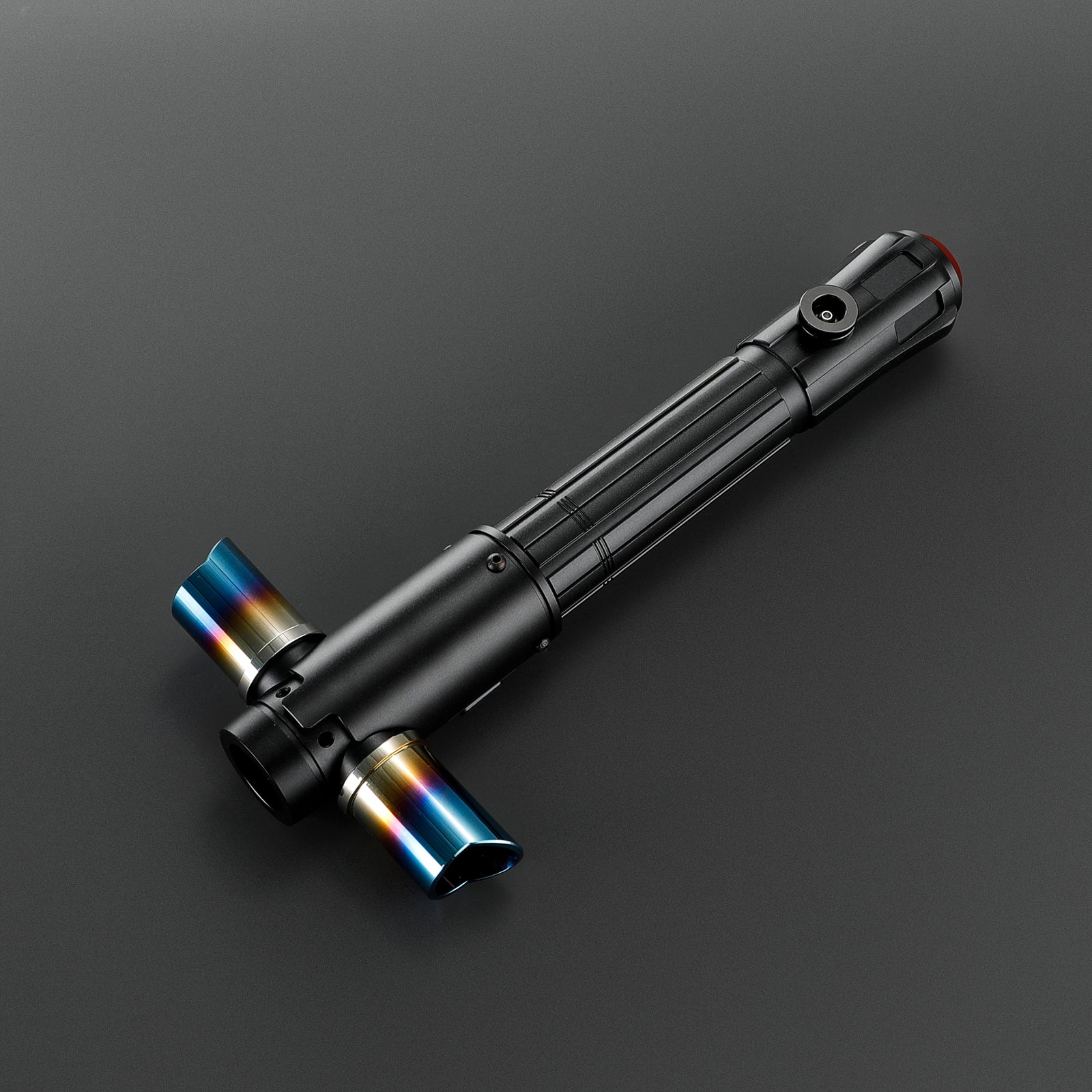 The Heir lightsaber – view 3
