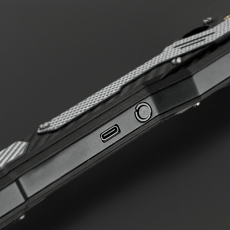 The Circuit lightsaber – view 10