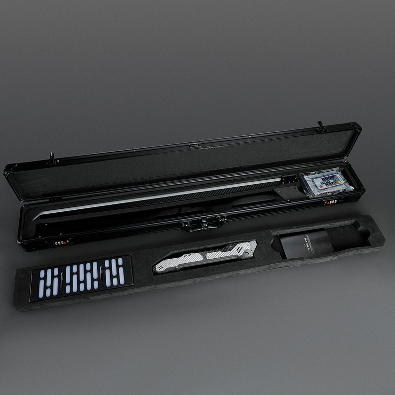 The Circuit lightsaber – view 18