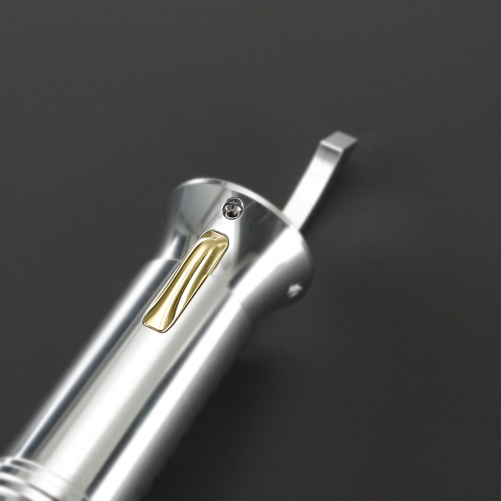 The Separatist lightsaber – view 9