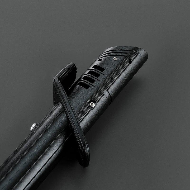 The Vizsla lightsaber – view 19