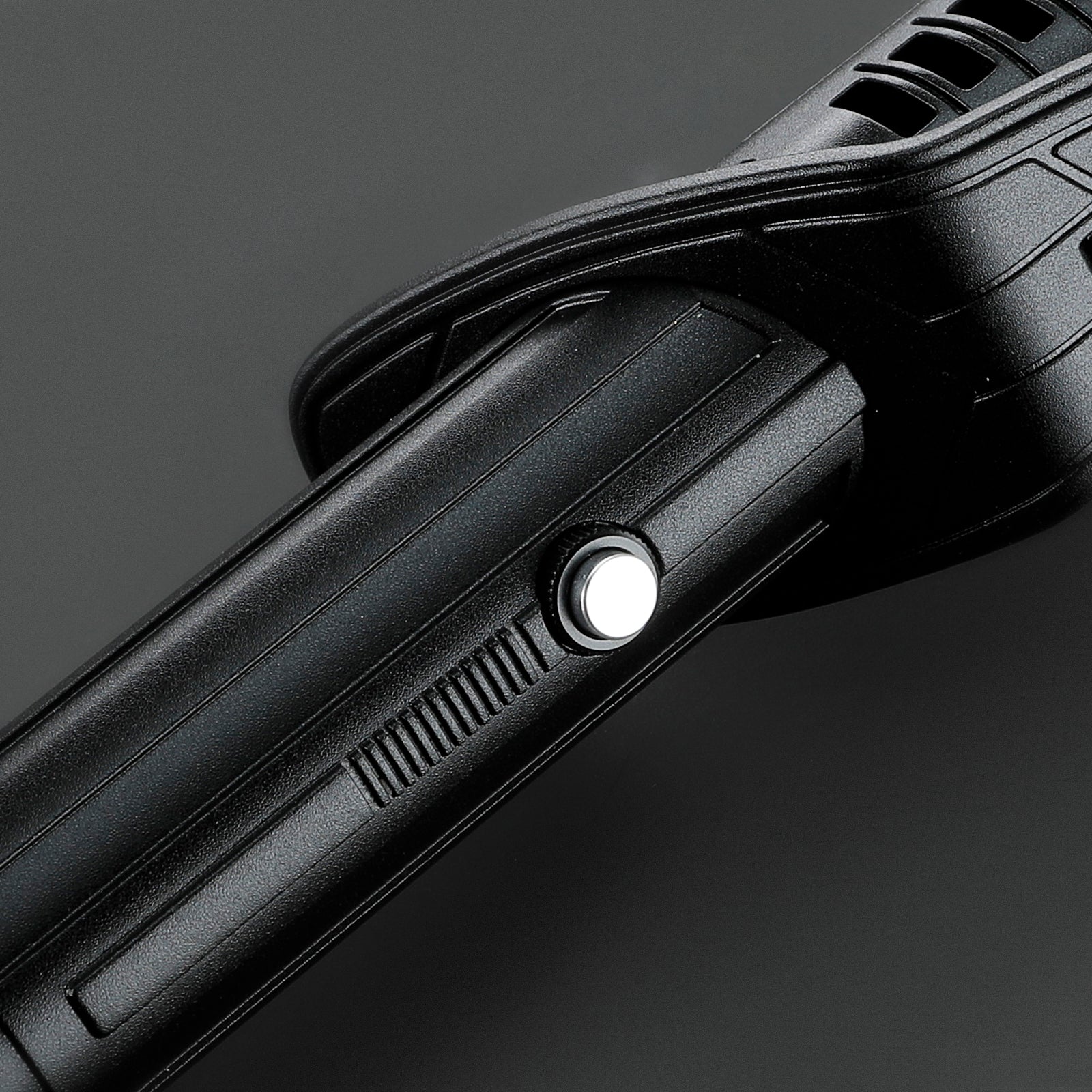 The Foundling lightsaber – view 12